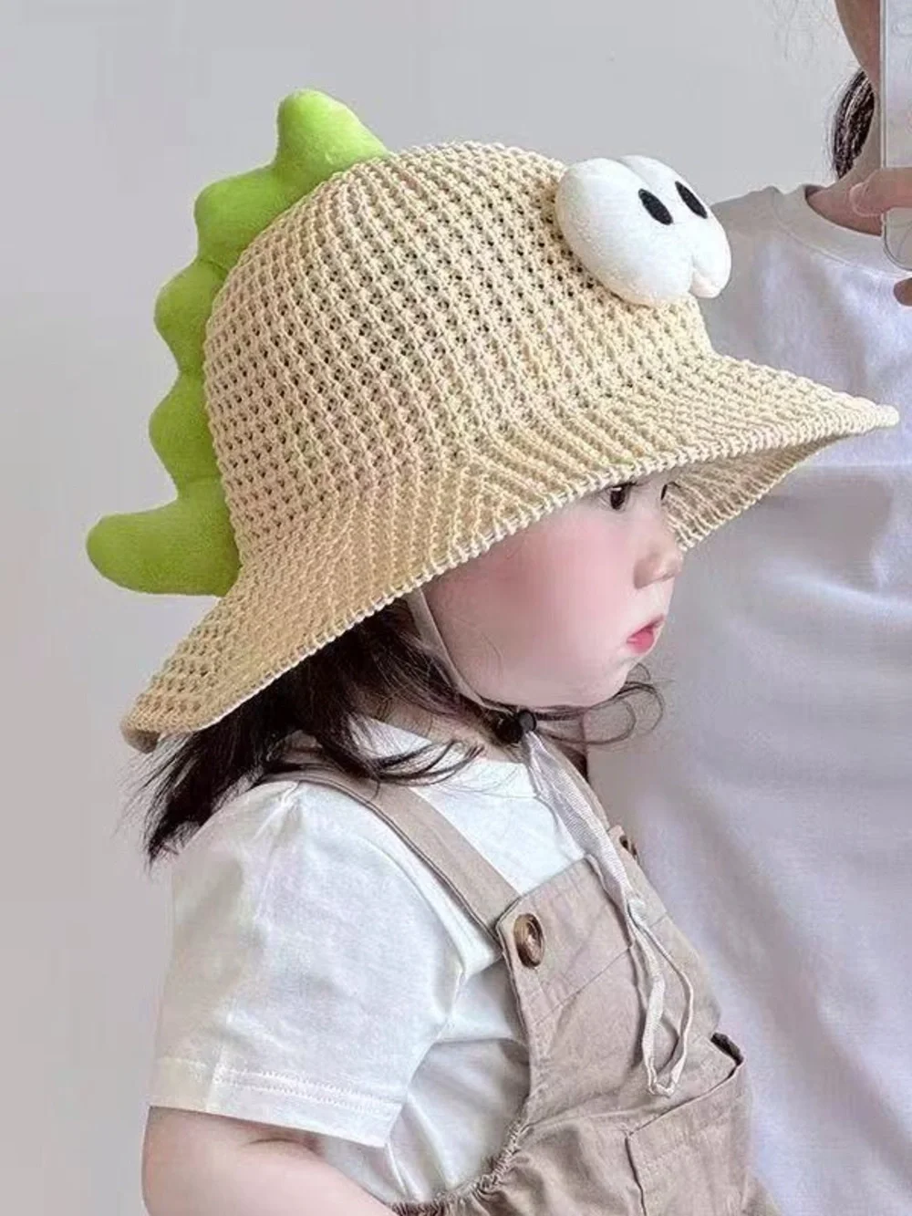 Cute Baby Crochet Sun Hat with Playful Eyes - Cream & Green